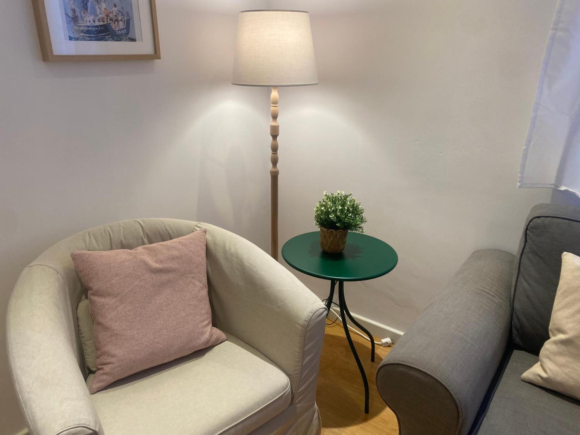 2 Bedroom Virgen De Begona Sevilla Buitenkant foto