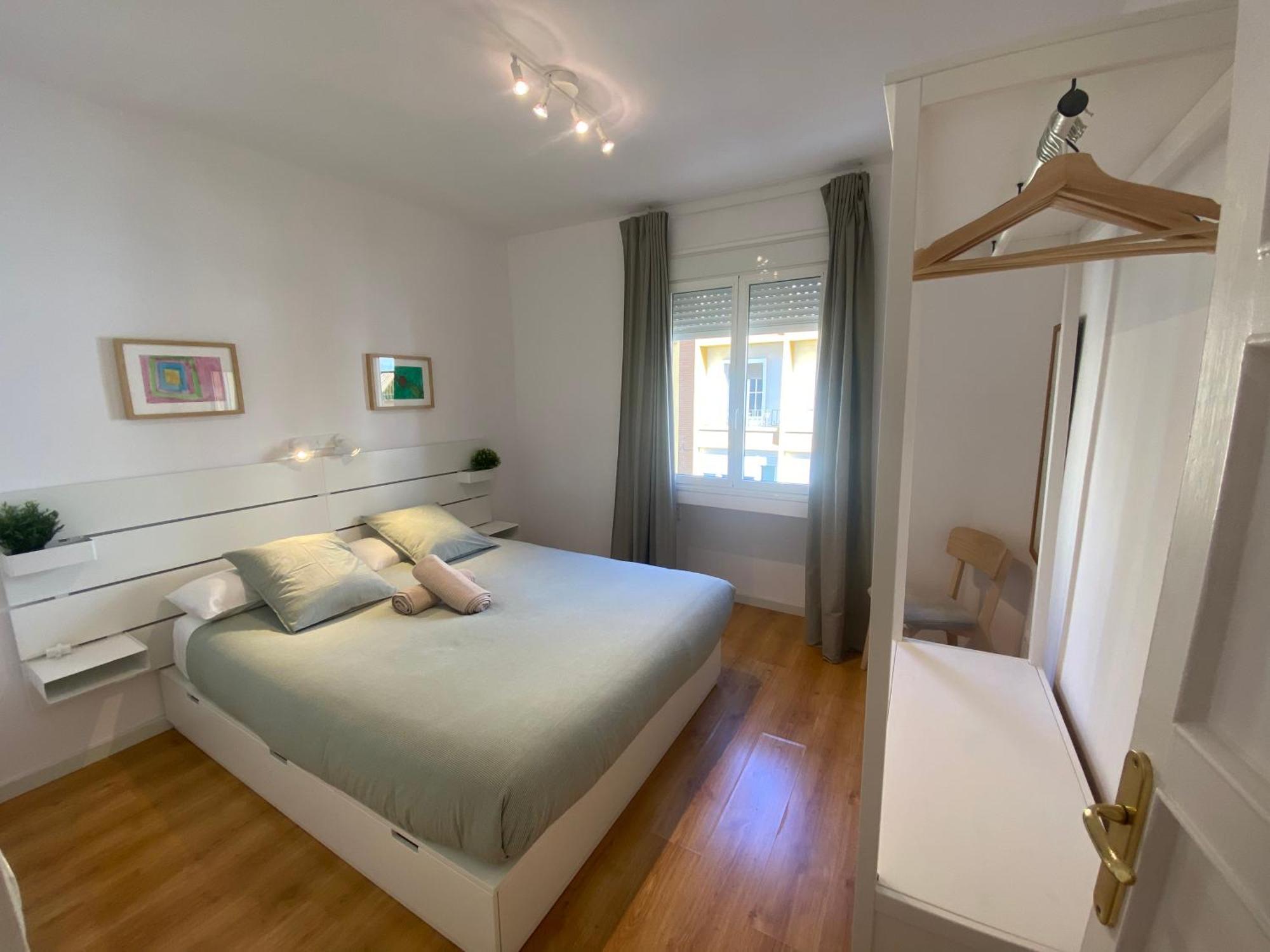 2 Bedroom Virgen De Begona Sevilla Buitenkant foto